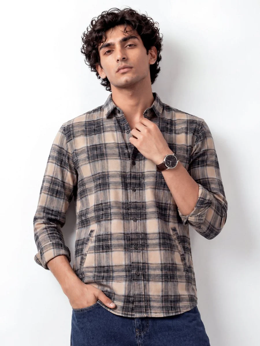Plaid: Latte - Image 3